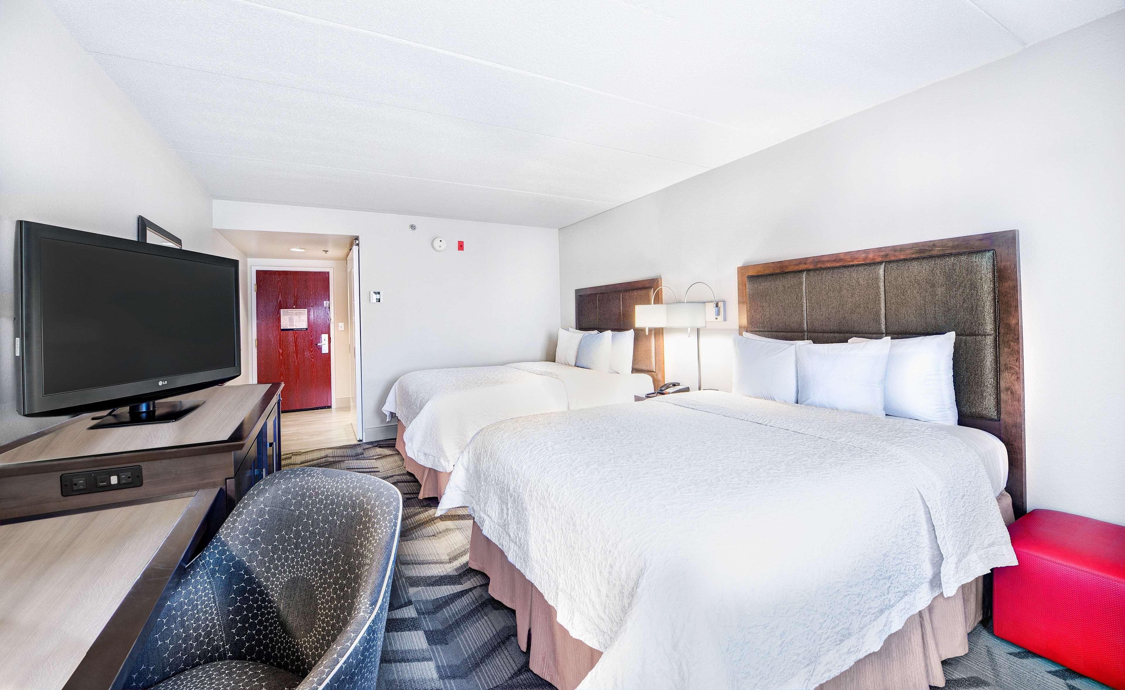 Hampton Inn & Suites Atlanta-Galleria Smyrna Ngoại thất bức ảnh