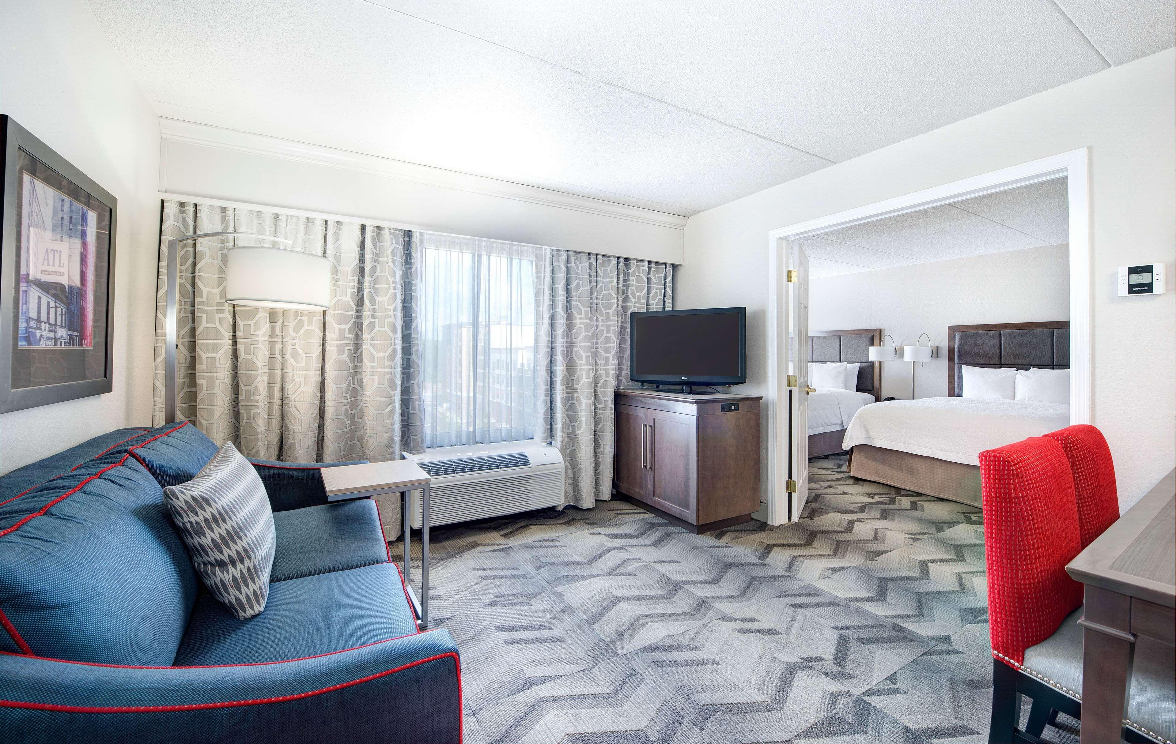 Hampton Inn & Suites Atlanta-Galleria Smyrna Ngoại thất bức ảnh