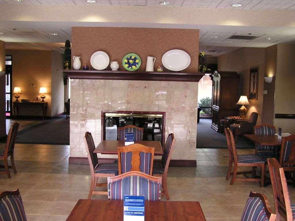 Hampton Inn & Suites Atlanta-Galleria Smyrna Nhà hàng bức ảnh